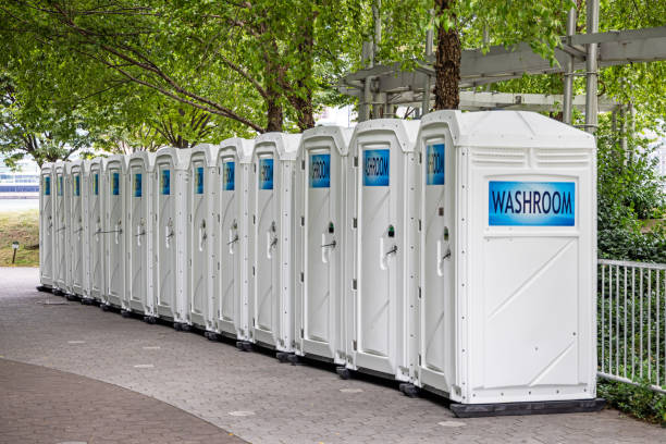Best Porta potty delivery and setup  in Dumfries, VA